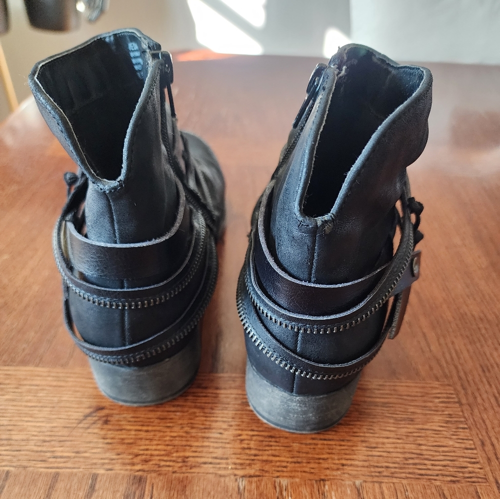 Leather Black Boots